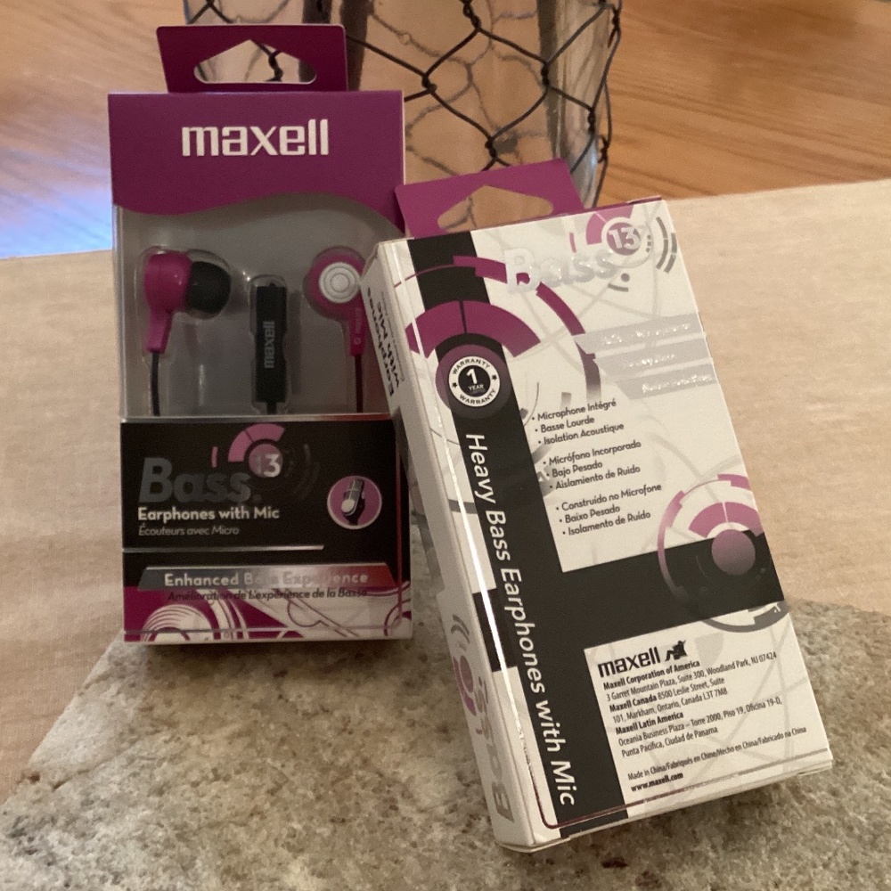 Maxwells Bass 13 Earphones with Mic